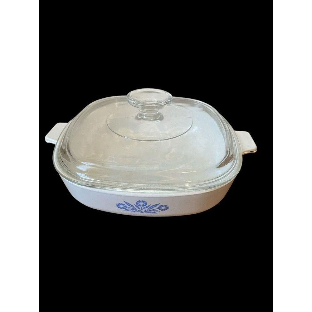 RARE 1958 CORNINGWARE CORNFLOWER EMBOSSED BOTTOM FLAME W/ LID CASSEROLE DISH A-7